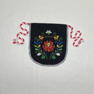 Престилка с бродерия 2